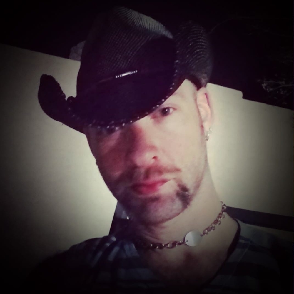 Meet your Posher, Scott